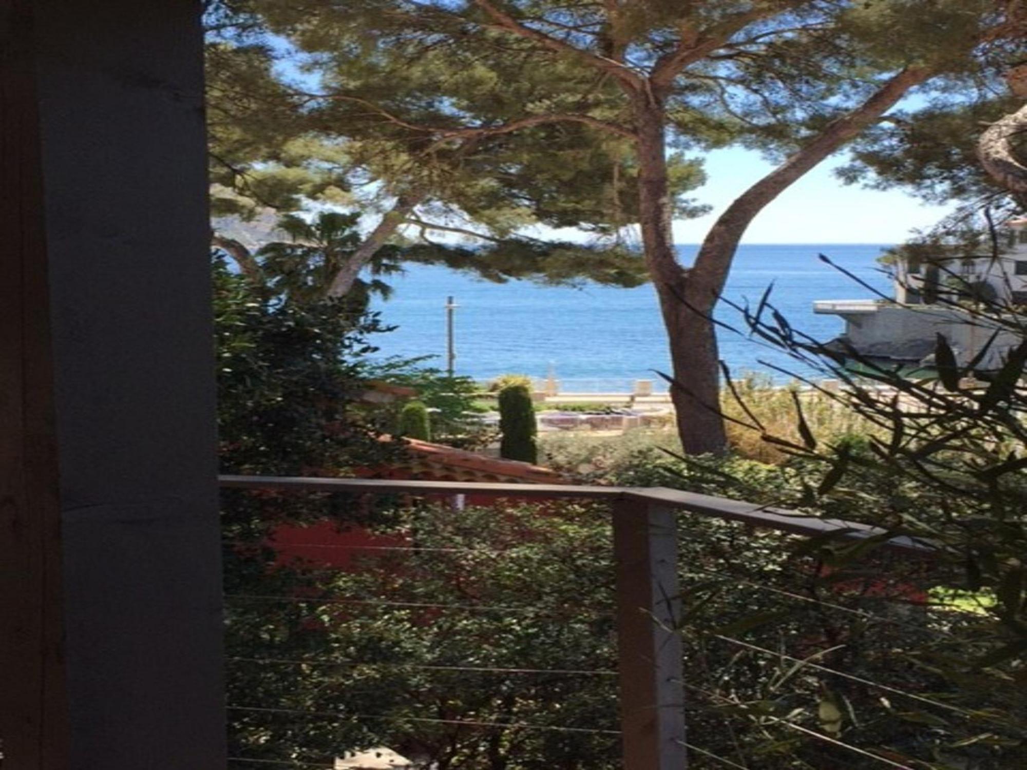 Le Jardin D'Emile Hotel Cassis Bilik gambar